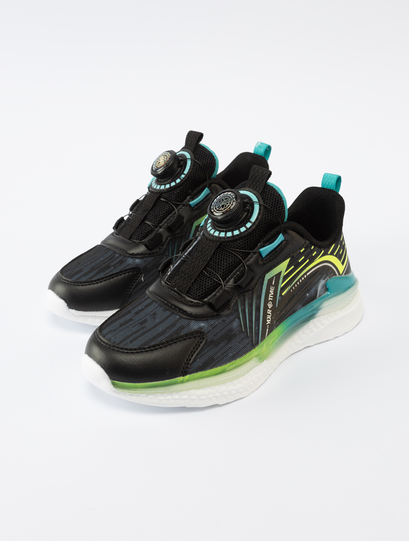 Baskets colorées à bouton rotatif